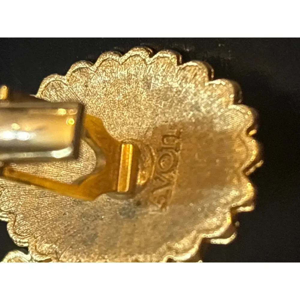 Vintage Avon Red Cabochon Gold Tone Cufflinks
